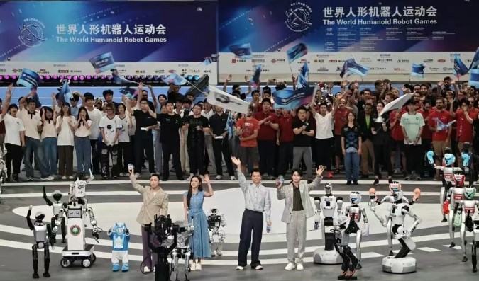 从马拉松到全能赛场：人形机器人运动会透视行业成长与技术突破